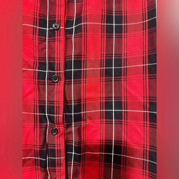 NWT Beachlunchlounge red black plaid oversized button up size XL - Picture 2 of 7